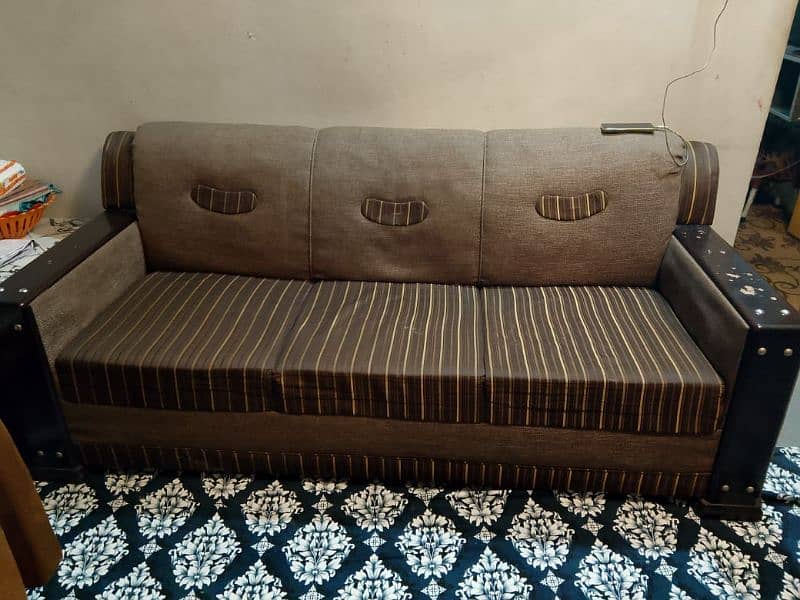 5seater sofas. 20thousand only 0