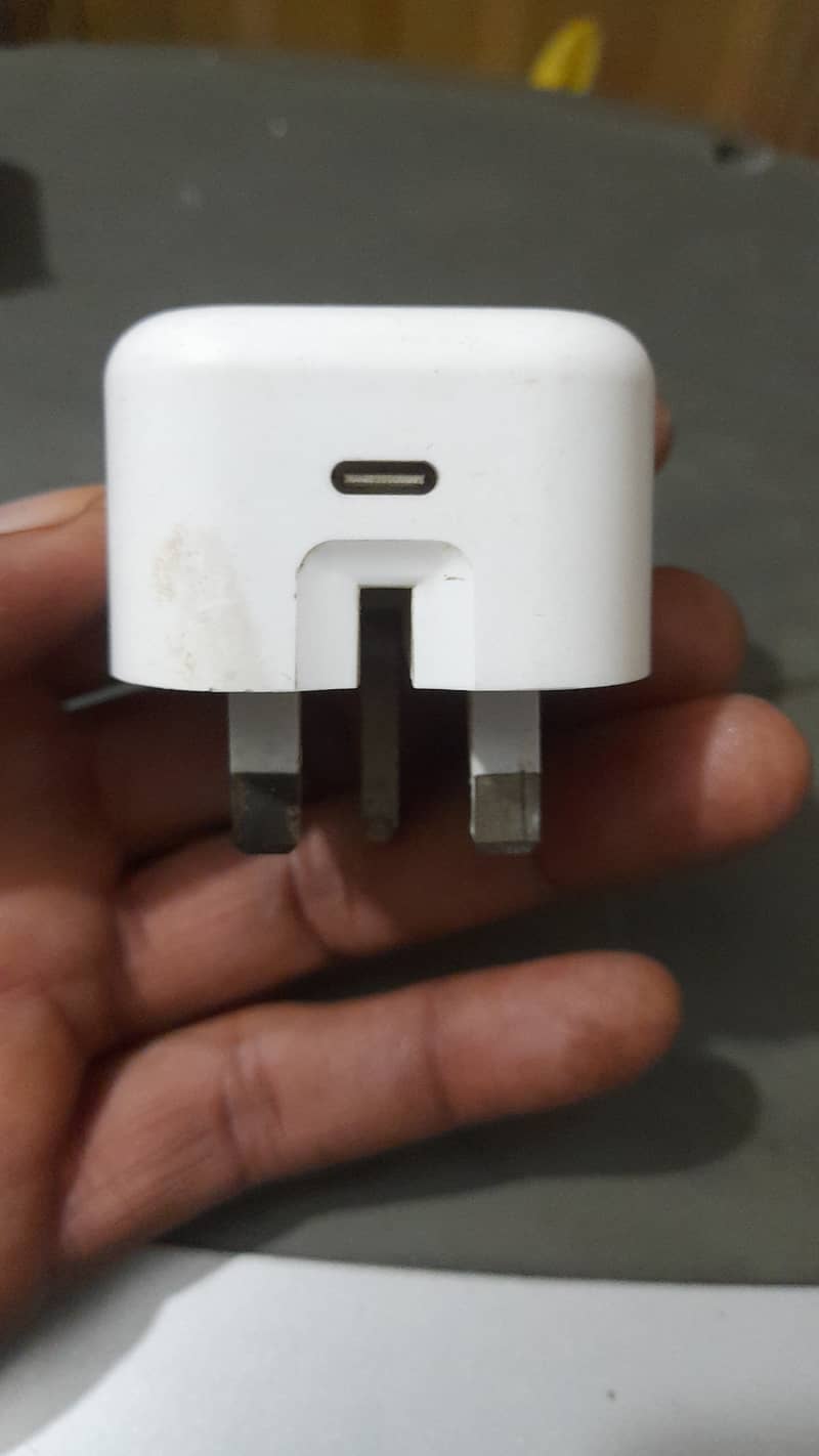 Original iPhone charger 0