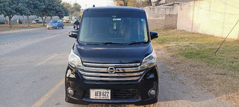 Nissan Dayz Roox Highway Star 2017 0