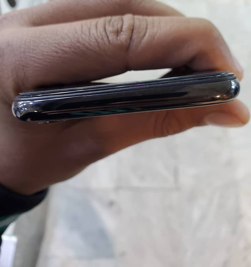 iphone X NON PTA 7