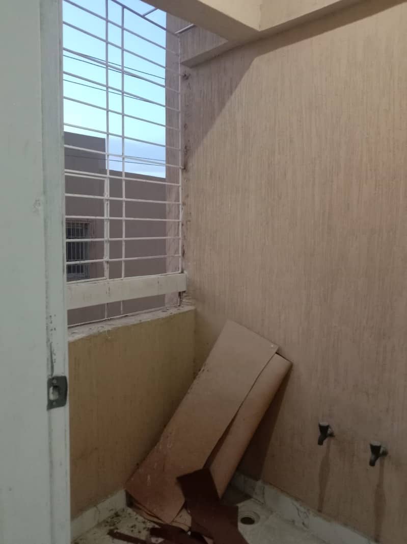 One bed Launge 2nd floor with Roof Gohar Green City 6