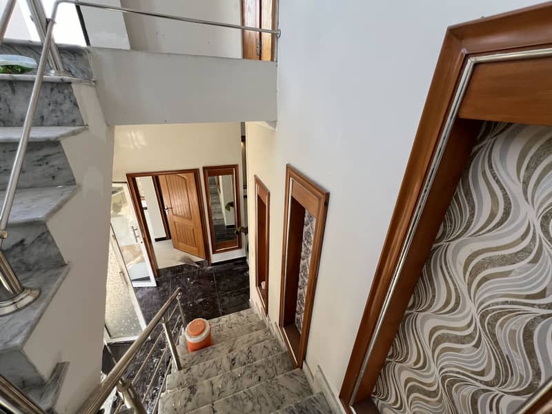 BEAUTIFUL HOUSE 8 MARLA WITH SNGPL CONNECTION OPPOSITE BAHRIA SCHOOL AVAILABLE FOR SALE IN PHASE ONE BAHRIA ORCHAD 13