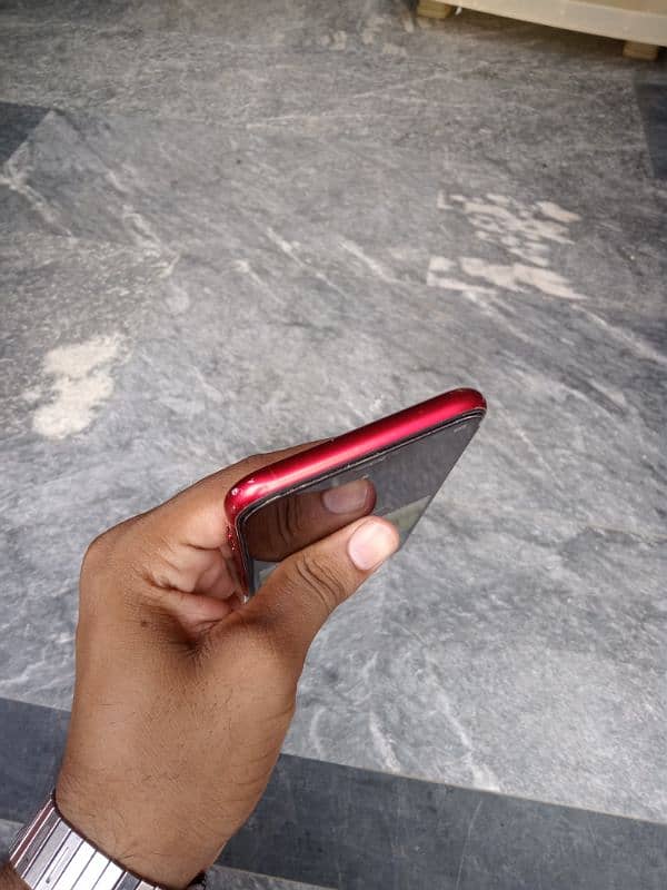 I phone xr non pta facktre unlock 64 gb penal m neshan h no exchange 3