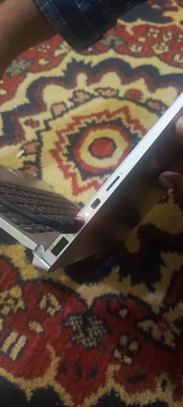 Hp laptop Dual camera 4