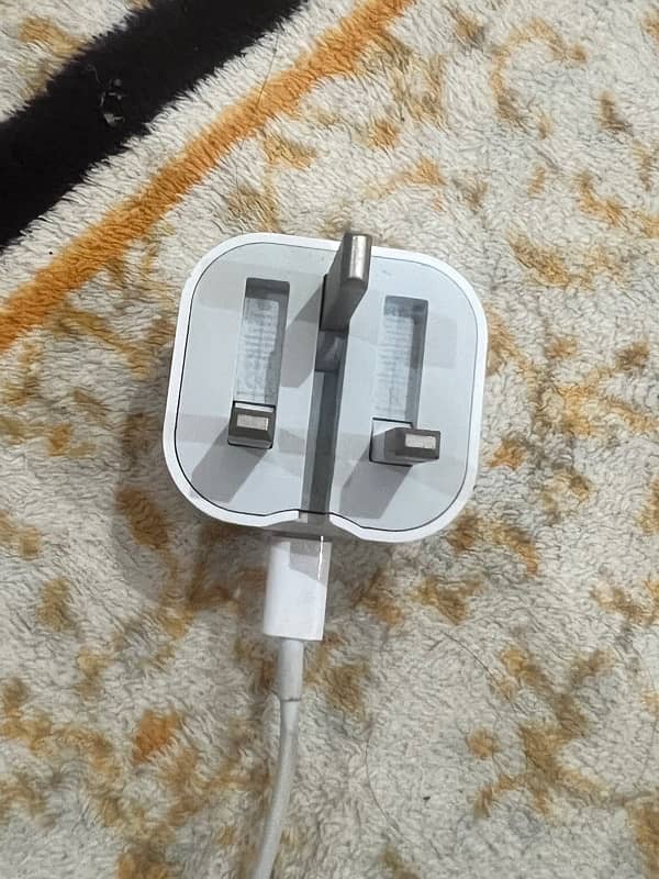 20W charger for iphone 0