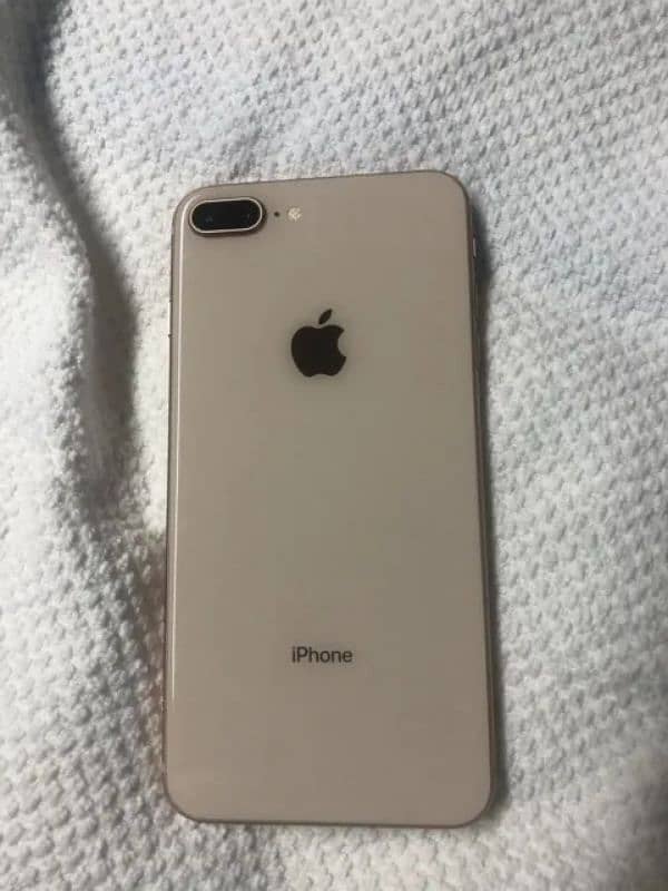 iPhone 8 Plus Gold color My whatsp No 0341:5968:138 0