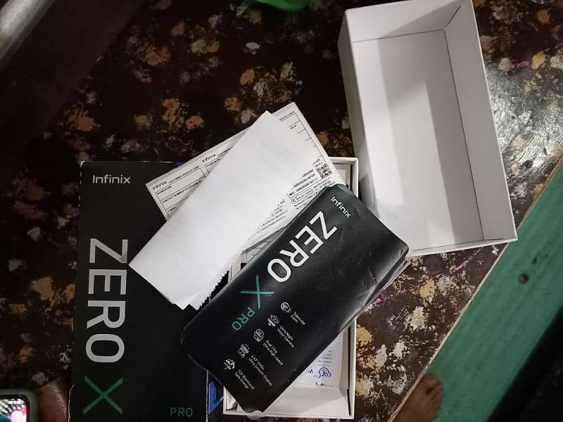 Infinix Zero X pro 8gb / 128gb 1