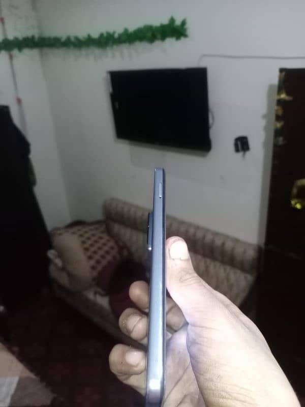 Infinix Zero X pro 8gb / 128gb 7