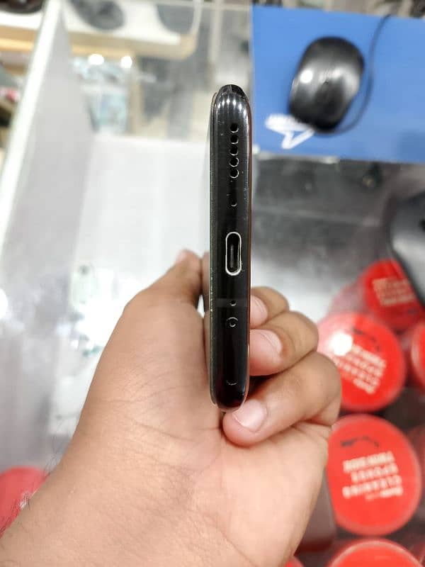 one plus 7t pro. for sale. . WhatsApp number. . 03155320800 6