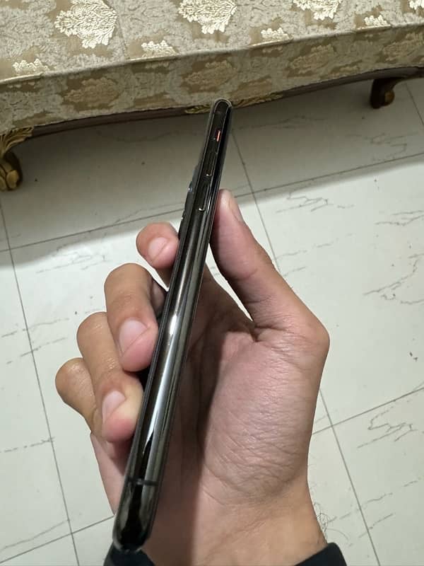 iphone 11 pro pta approved 2