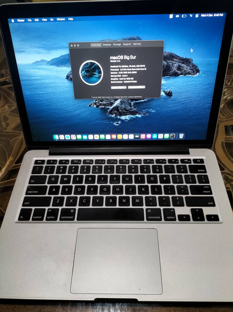 MacBook Pro Retina Display 8Gb Ram 128 ssd 2014 Model 7