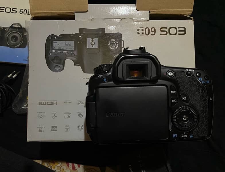 CANON 60d Body with Box nd accessories For sale! 8