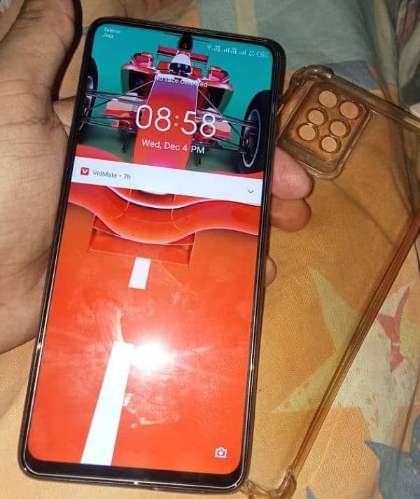 Infinix note 10 pro. . . . 8/128  box or charger Sath ha 1