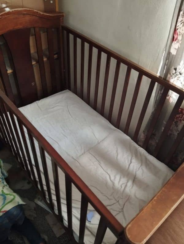 Juniors Branded Baby Cot 2