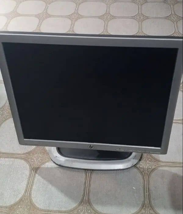 HP Compaq Lcd monitor 19 Inch 0