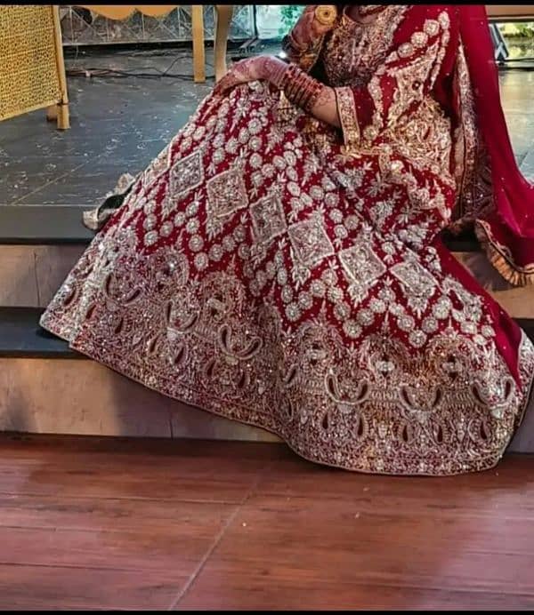 bridal lehnga 0