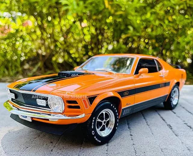 Maisto 1970 FORD MUSTANG MACH 1 - 1/1.8 SCALE DIECAST MODEL 0