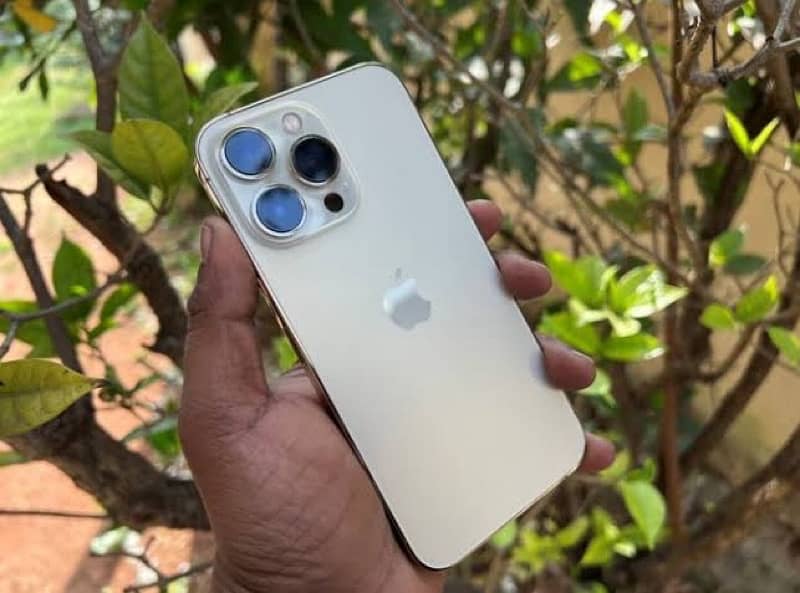 iphone xr converted 13 pro 128gb 0