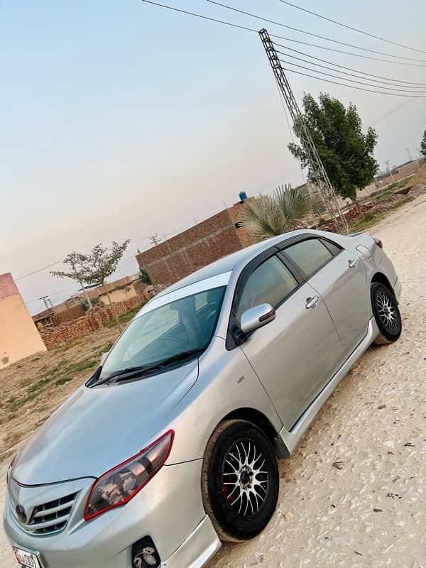 Toyota Corolla GLI 2012 3