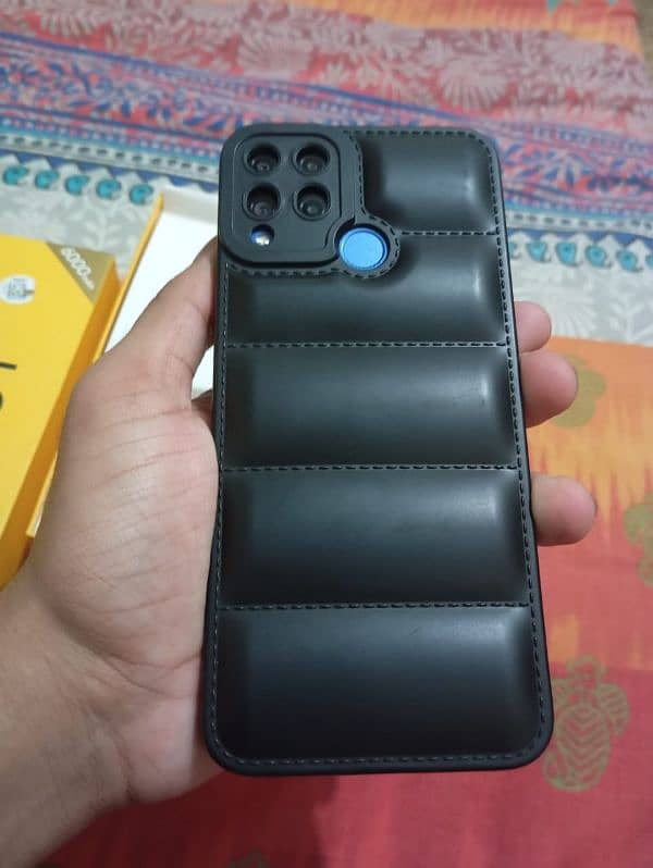 Realme C15 4 64 4