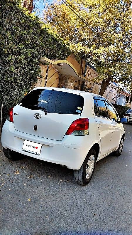 Toyota Vitz 2008 3