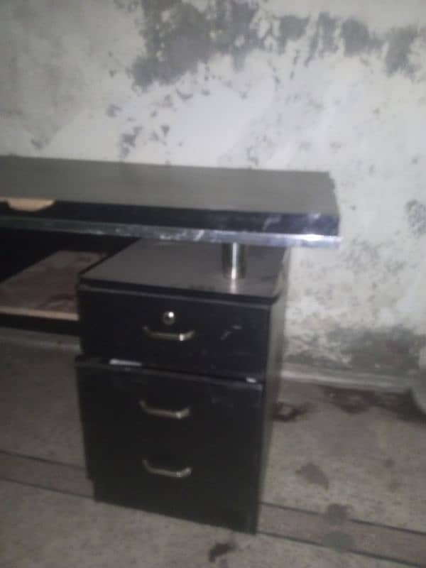 big size office table for sale 5