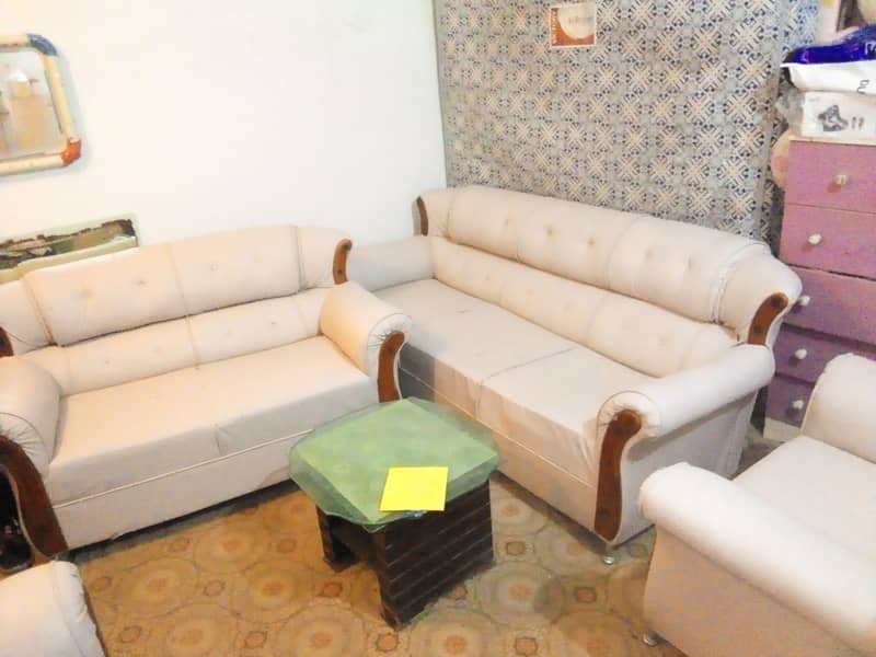 7 seater sofa set (special discount) 0