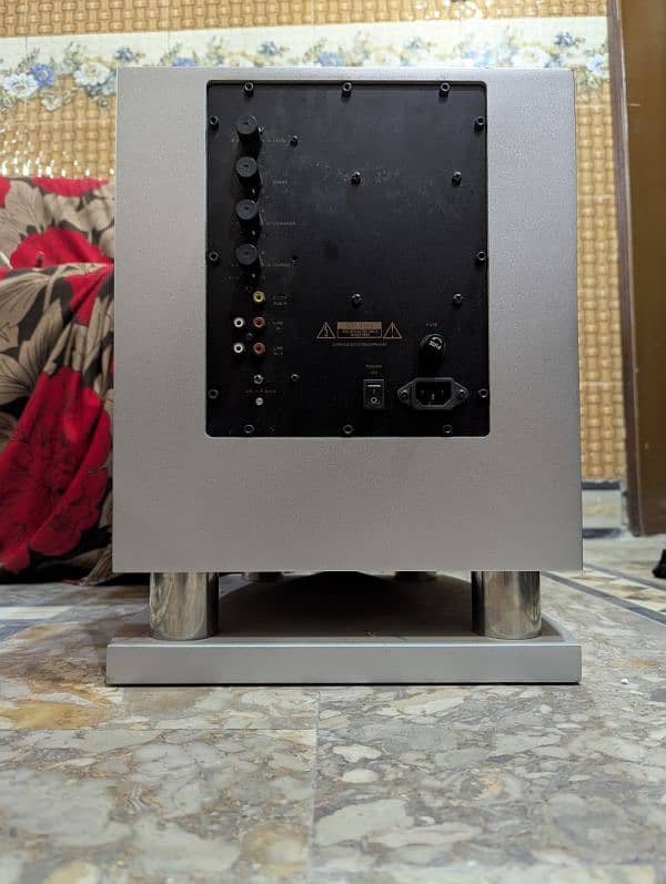 Denmark active subwoofer 2