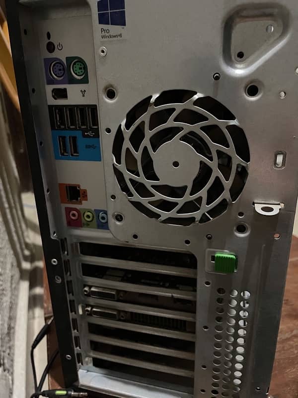 GAMING PC/COMPUTER 5