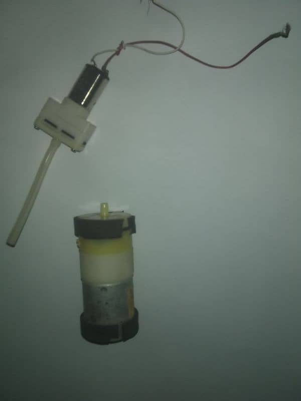 2 working powerful air pump for sale only 500 pkr 2