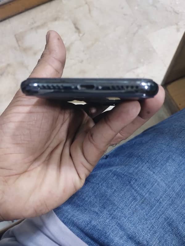 iphone x with box pta aproved 6