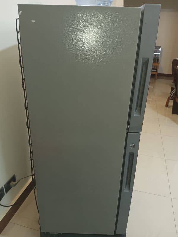 Haier E-Star HRF-216EPR Refrigerator 4