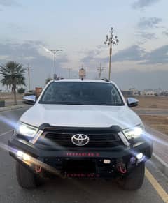 Toyota Hilux 2020 Toyota revo hilux 2.8 rivo  v facelift  2024 rocc