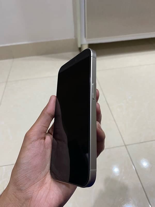 Iphone 15 Pro 256GB Factory Unlock Non Pta 6