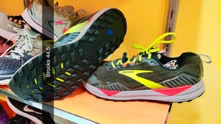 100% original branded shoes Nike, Addidas, Puma, New Balance, Asics,