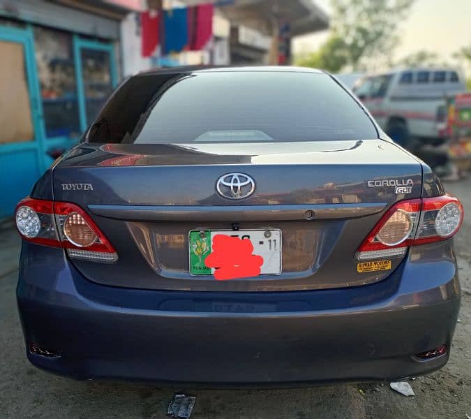 Toyota Corolla GLI 2011 3