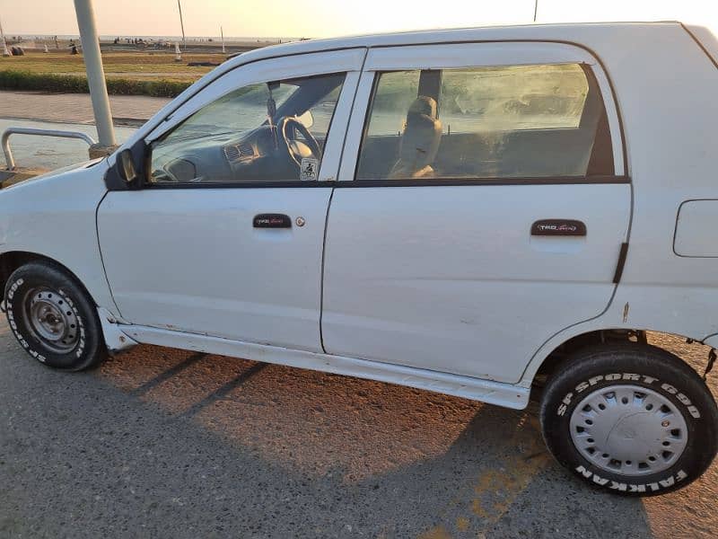 Suzuki Alto 2010 4