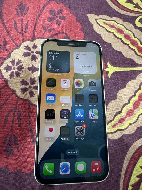 iphone 12 64 GB PTA 4