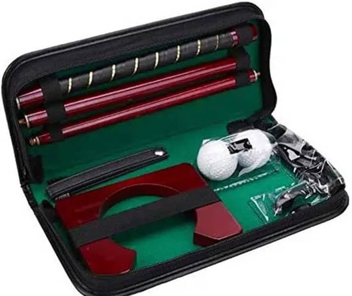 Brand New Mini Portable Golf Set 0