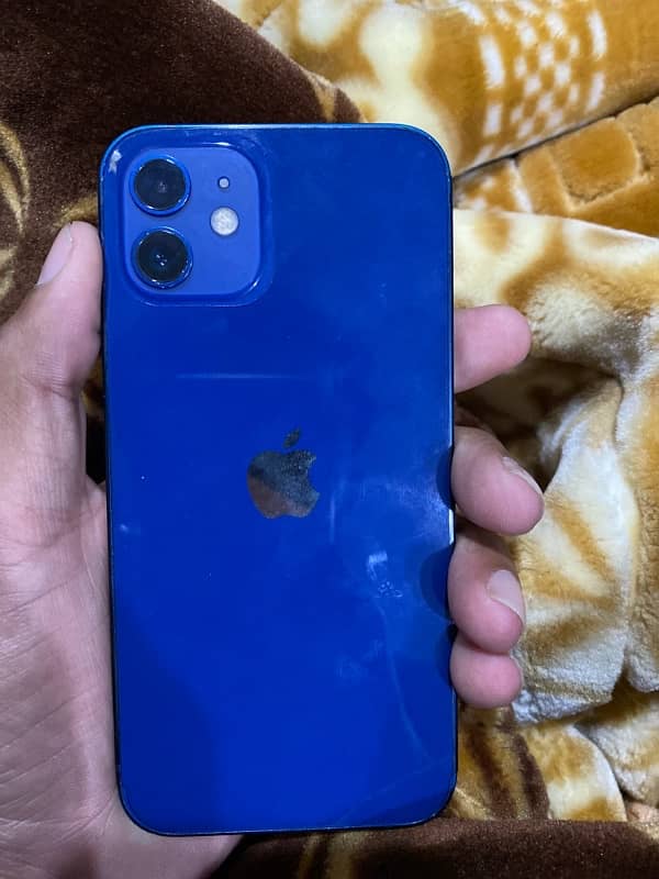 i phone 12 blue 0