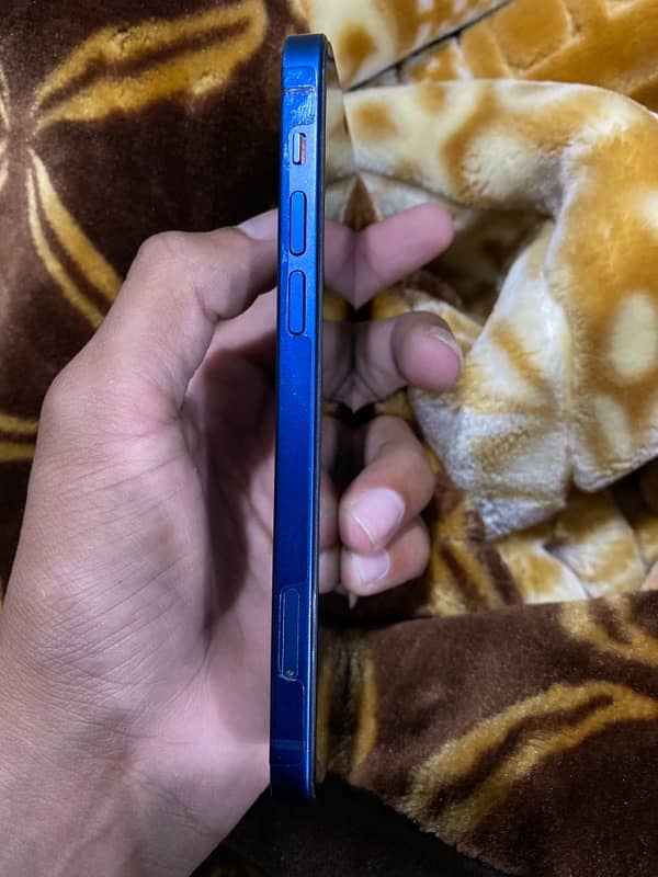 i phone 12 blue 3