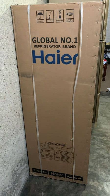 Haier refrigerator HRF 276 1