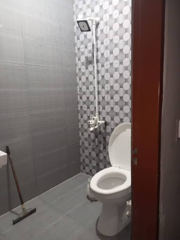 2 BED DD FLAT FOR SALE IN NORTH NAZIMABAD BLOCK H (PRIME LOCATION) 7