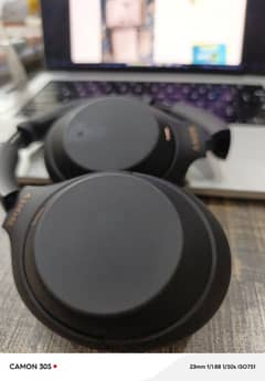 Sony XM4 headphones