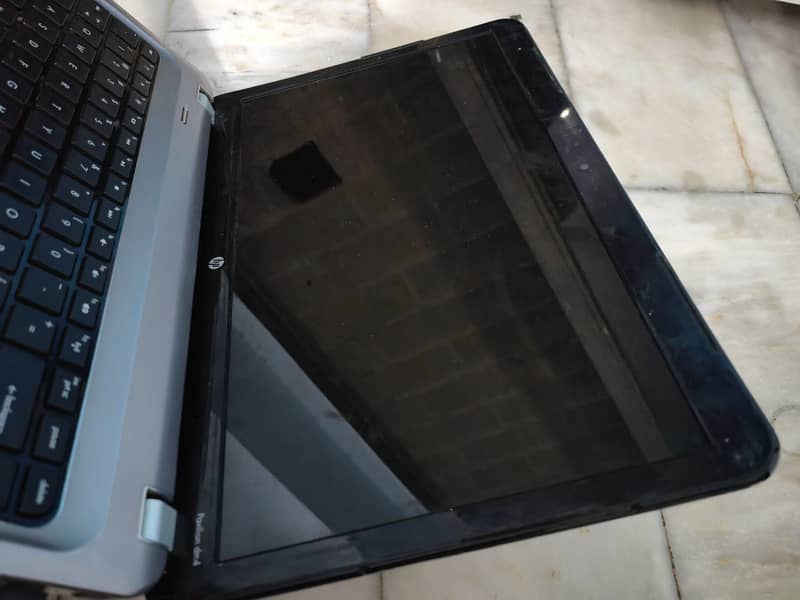 Hp pavilion DM4 core i5 m450 2.4ghz 10