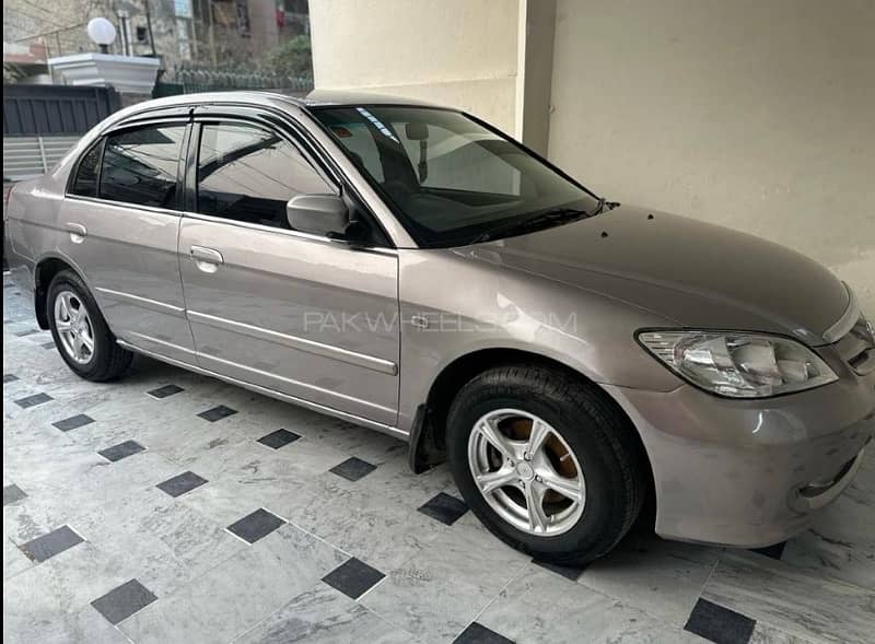 Honda Civic EXi 2005 3