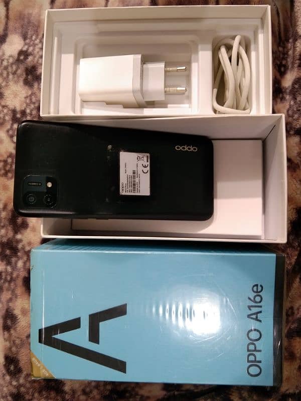 OPPO A16E. Full Box 04GB/64GB. 2