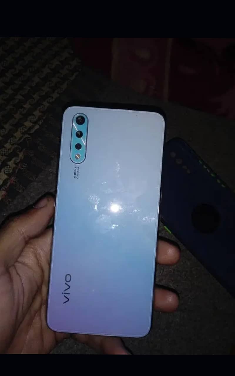 Vivo S1 only mobile he 1