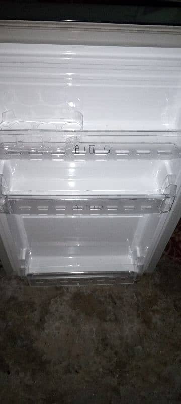 New Pel medium size fridge for sale 0