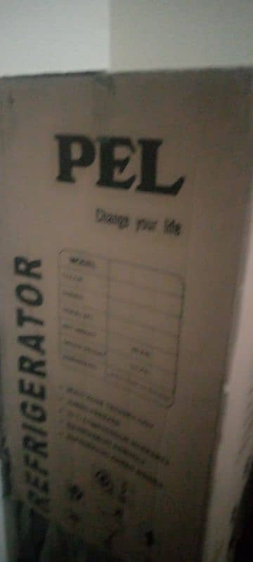 New Pel medium size fridge for sale 12